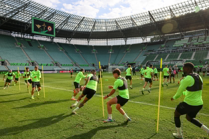 Trening Betisu na stadionie we Wrocławiu przed finałem z Chelsea, 27 maja
