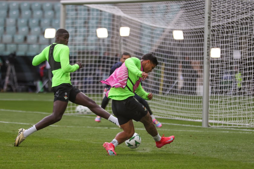 Trening Betisu na stadionie we Wrocławiu przed finałem z Chelsea, 27 maja