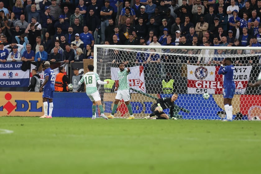 Finał Ligi Konferencji we Wrocławiu - piłkarze Chelsea i Realu Betis podczas meczu