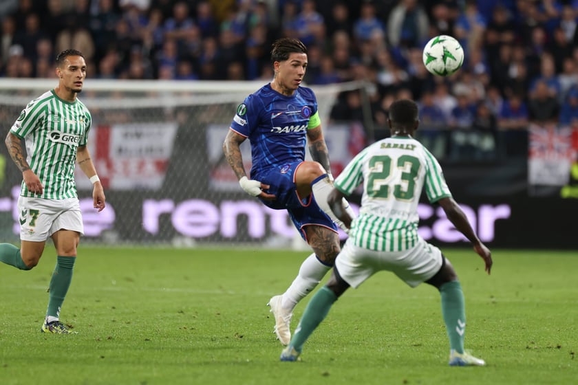 Finał Ligi Konferencji we Wrocławiu - piłkarze Chelsea i Realu Betis podczas meczu