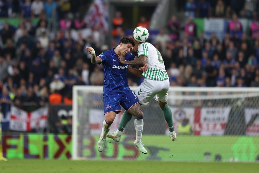 Finał Ligi Konferencji we Wrocławiu - piłkarze Chelsea i Realu Betis podczas meczu