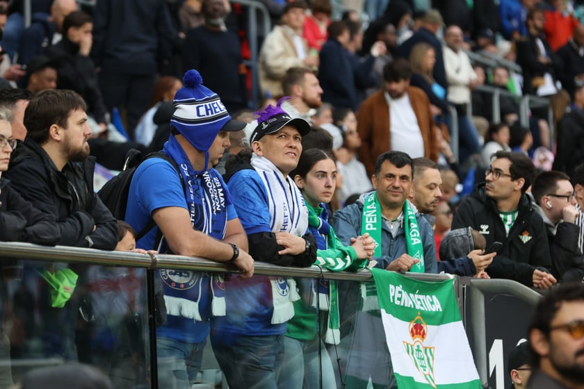 Finał Ligi Konferencji Chelsea F.C - Real Betis we Wrocławiu - zdjęcia kibiców