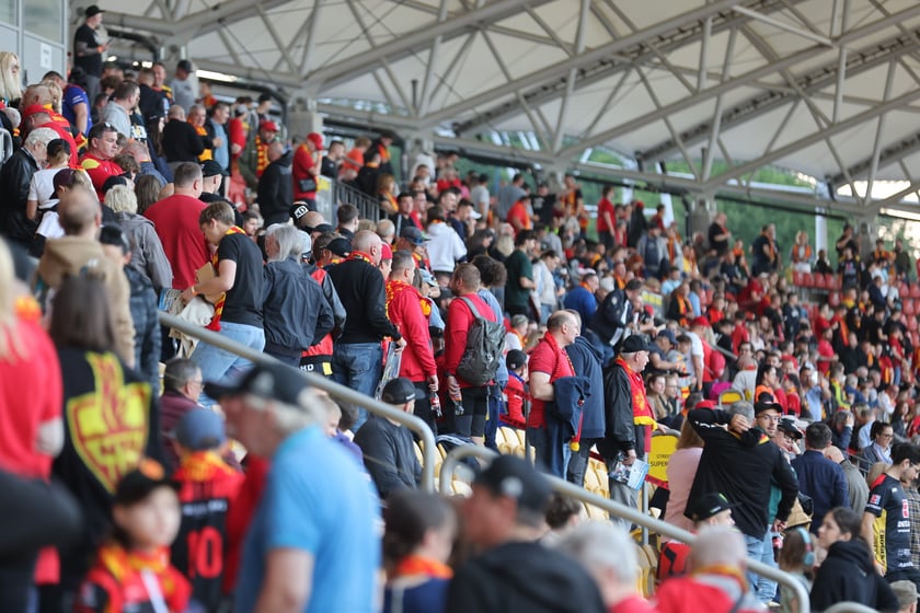 Kibice przed Stadionem Olimpijskim przed meczem Betard Sparta Wrocław - Włókniarz Częstochowa - 30 maja 2025 r.