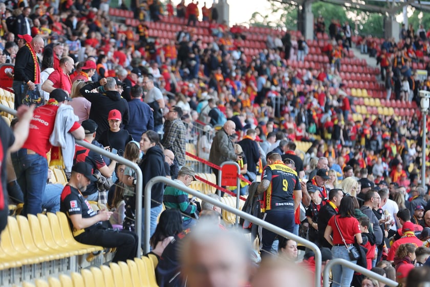 Kibice przed Stadionem Olimpijskim przed meczem Betard Sparta Wrocław - Włókniarz Częstochowa - 30 maja 2025 r.
