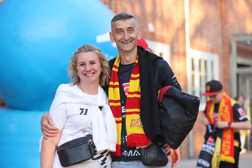 Kibice przed Stadionem Olimpijskim przed meczem Betard Sparta Wrocław - Włókniarz Częstochowa - 30 maja 2025 r.