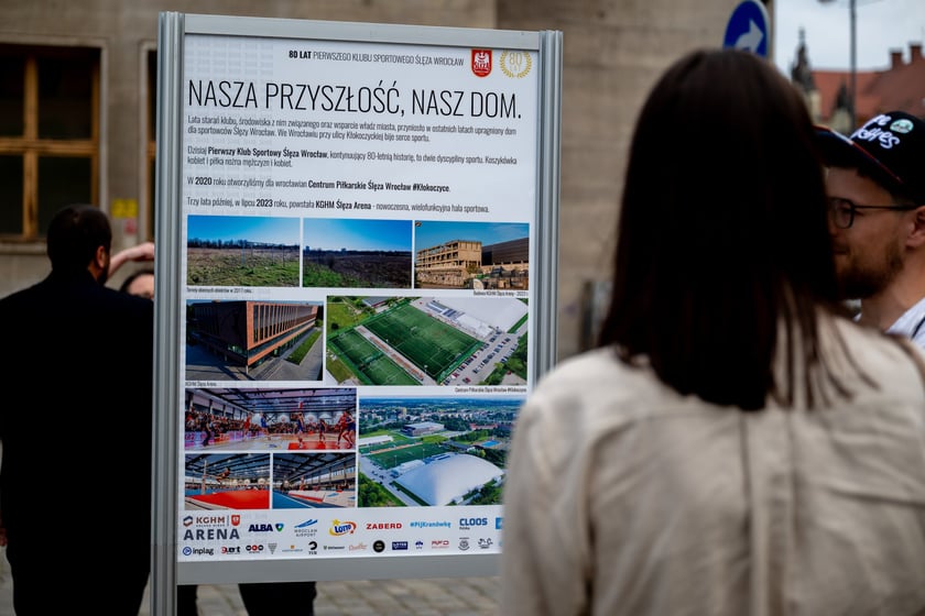 80 lat Pierwszego Klubu Sportowego Ślęza Wrocław, plac Solny we Wrocławiu