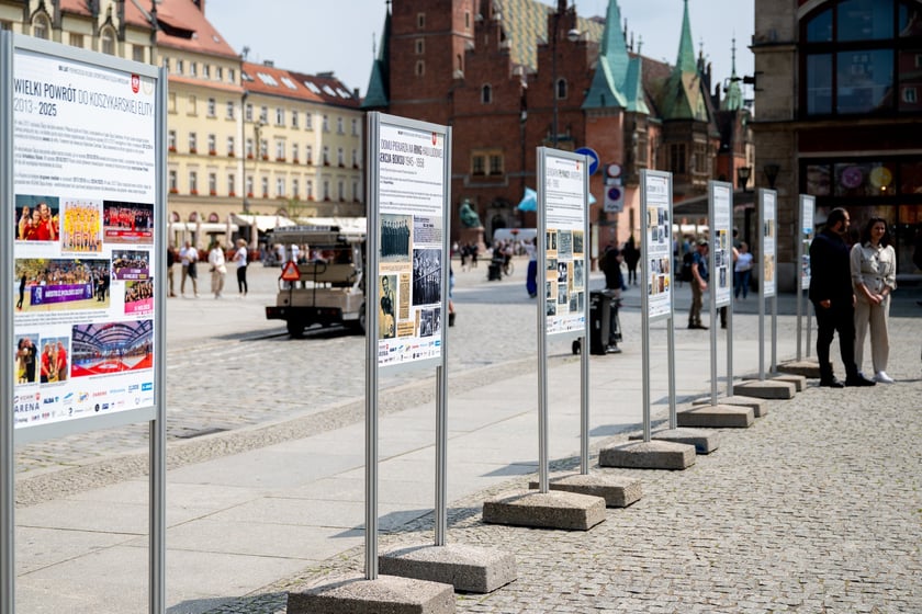 80 lat Pierwszego Klubu Sportowego Ślęza Wrocław, plac Solny we Wrocławiu