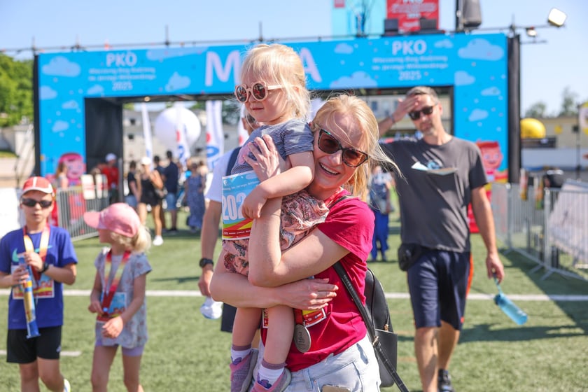 PKO Wieczorny Bieg Rodzinny. Zdjęcia uczestników