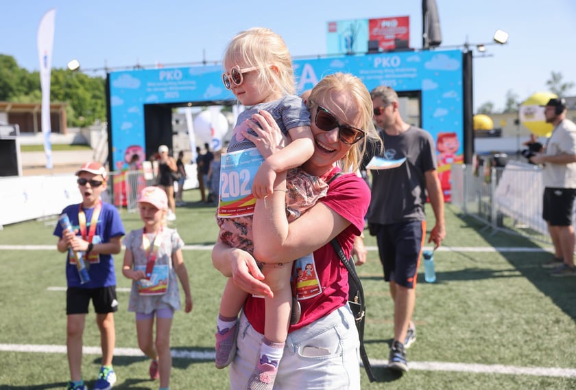 PKO Wieczorny Bieg Rodzinny. Zdjęcia uczestników