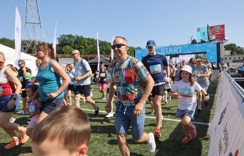 PKO Wieczorny Bieg Rodzinny. Zdjęcia uczestników