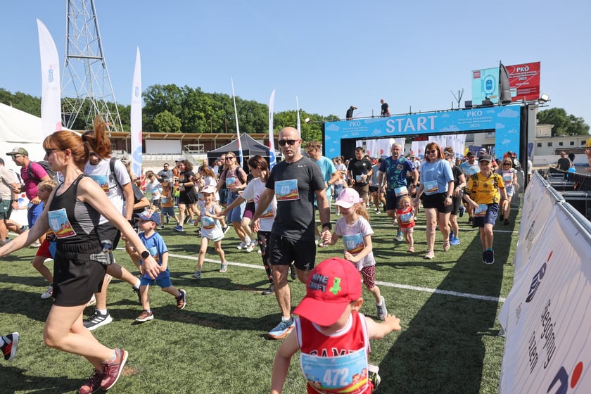 PKO Wieczorny Bieg Rodzinny. Zdjęcia uczestników