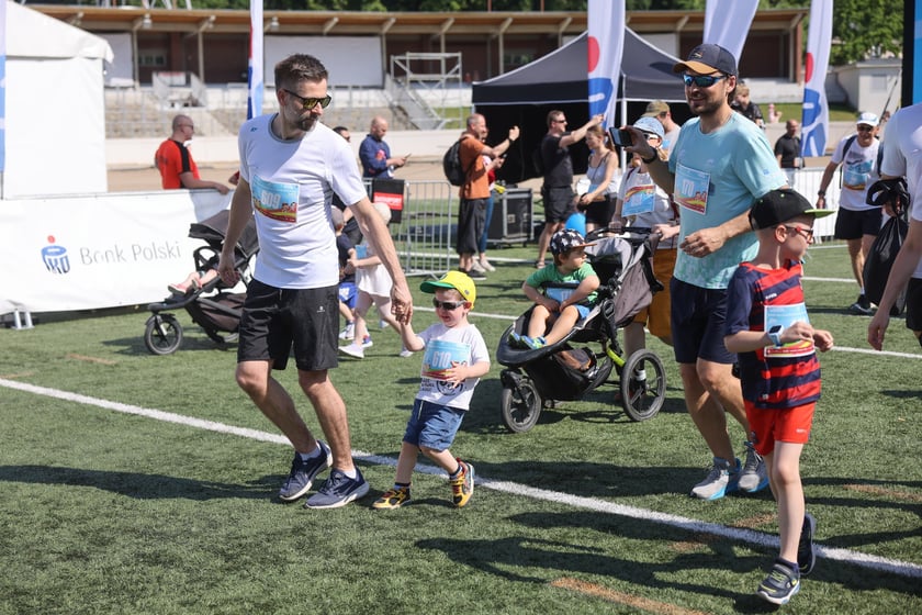PKO Wieczorny Bieg Rodzinny. Zdjęcia uczestników