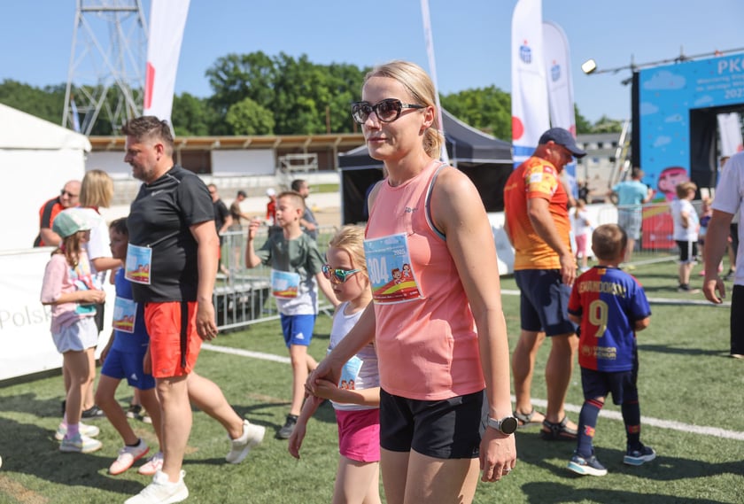 PKO Wieczorny Bieg Rodzinny. Zdjęcia uczestników