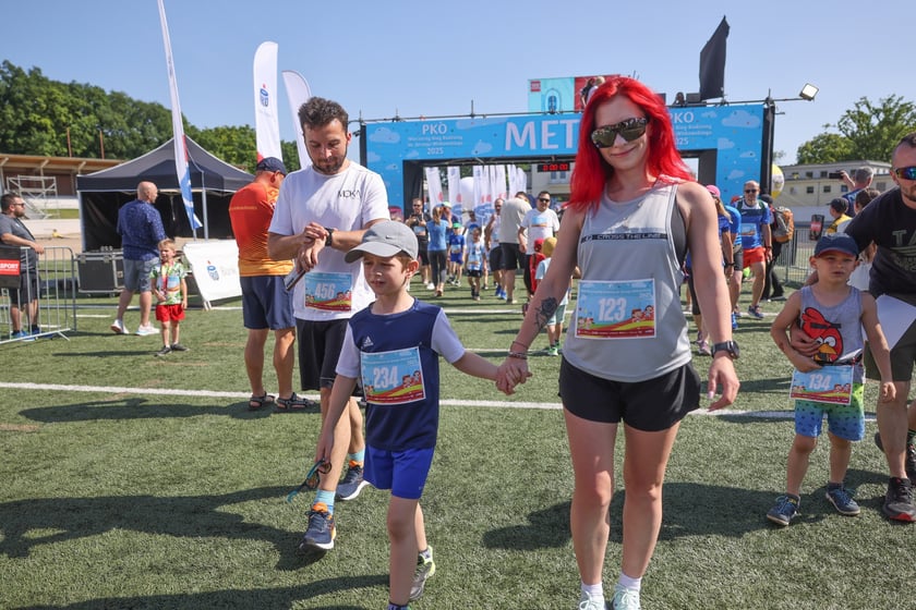 PKO Wieczorny Bieg Rodzinny. Zdjęcia uczestników