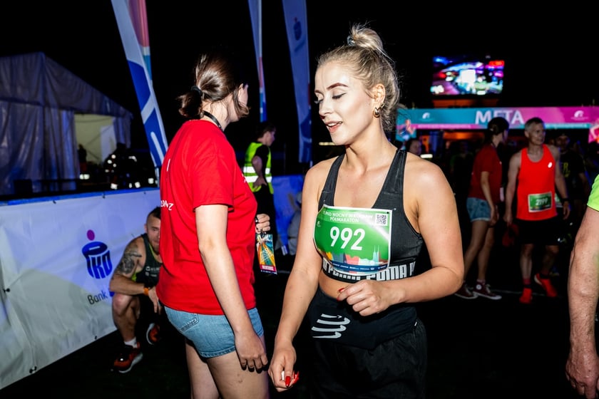 Uczestnicy 11. PKO Nocnego Wrocław Półmaratonu