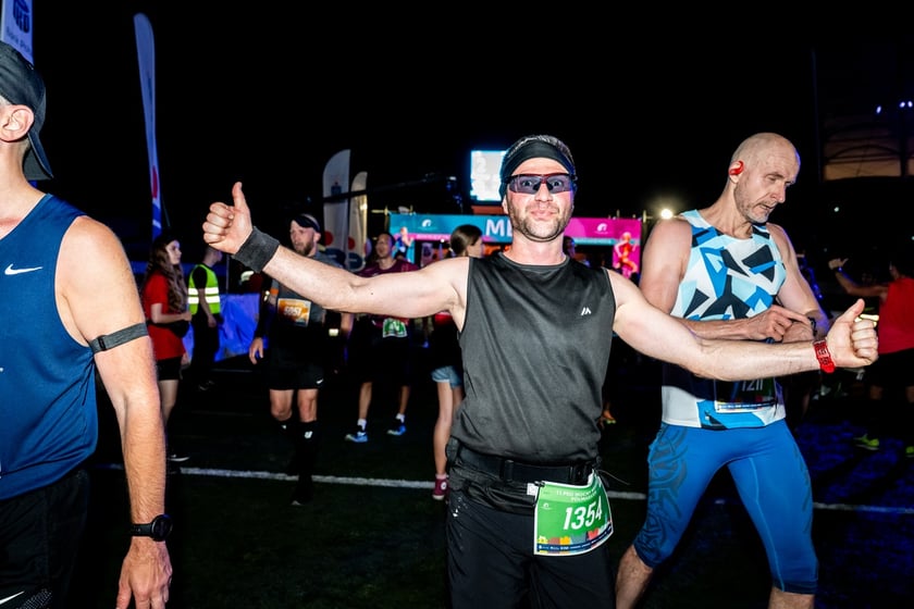 Uczestnicy 11. PKO Nocnego Wrocław Półmaratonu