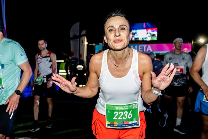 Uczestnicy 11. PKO Nocnego Wrocław Półmaratonu