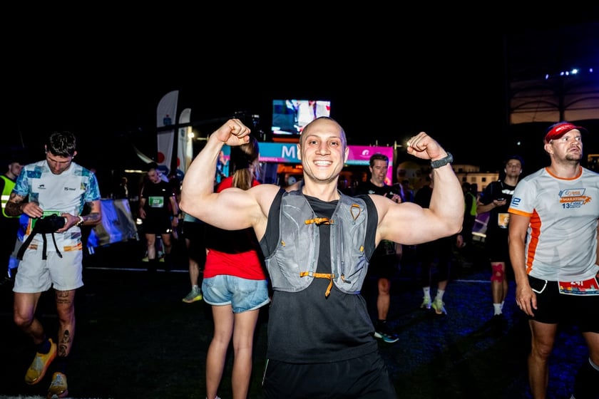 Uczestnicy 11. PKO Nocnego Wrocław Półmaratonu