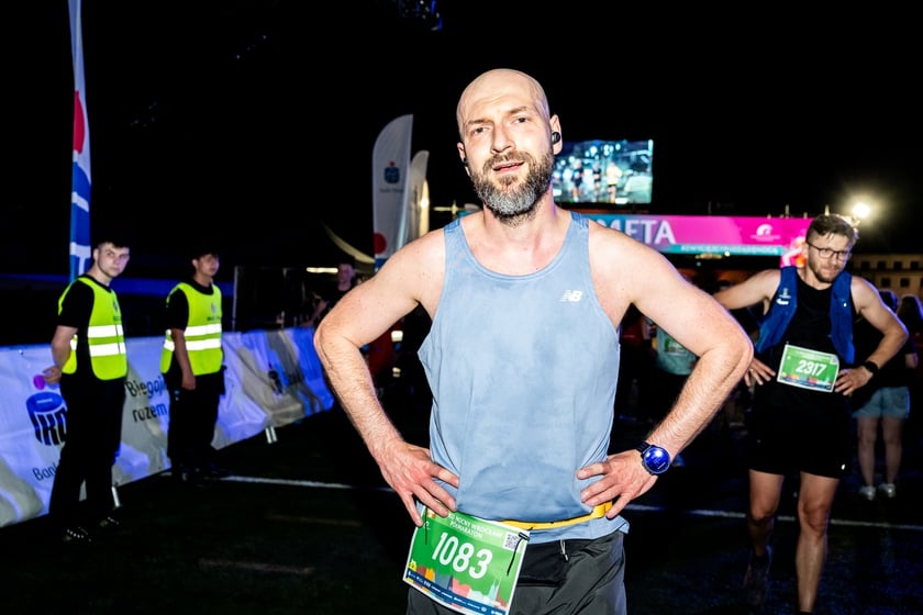 Uczestnicy 11. PKO Nocnego Wrocław Półmaratonu