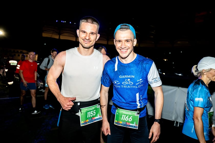 Uczestnicy 11. PKO Nocnego Wrocław Półmaratonu
