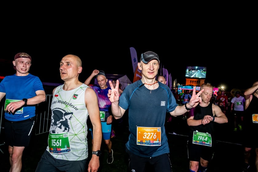 Uczestnicy 11. PKO Nocnego Wrocław Półmaratonu