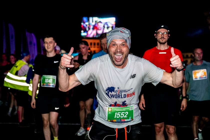 Uczestnicy 11. PKO Nocnego Wrocław Półmaratonu