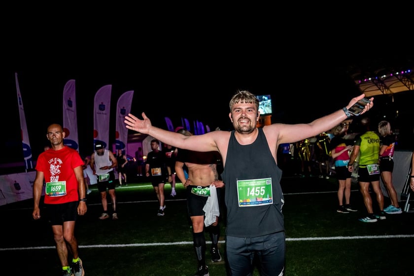 Uczestnicy 11. PKO Nocnego Wrocław Półmaratonu