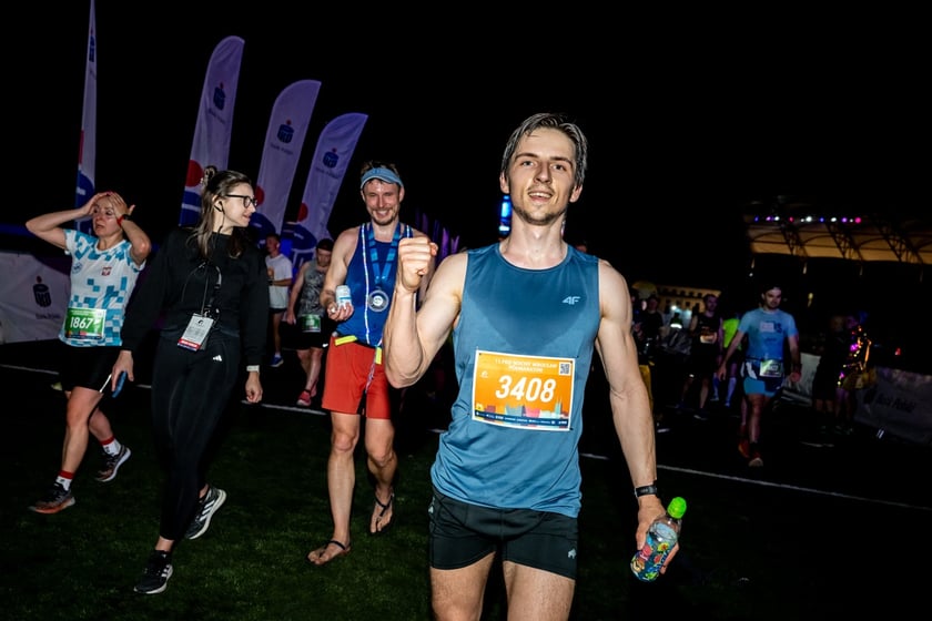 Uczestnicy 11. PKO Nocnego Wrocław Półmaratonu