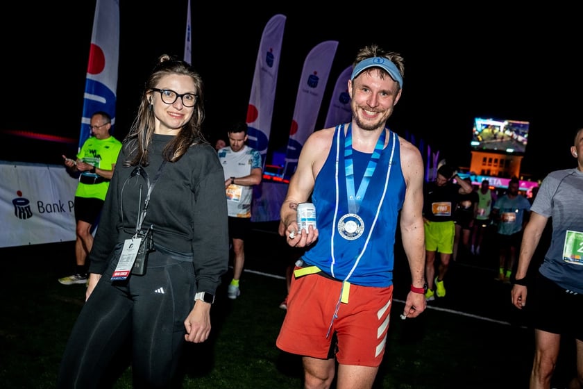 Uczestnicy 11. PKO Nocnego Wrocław Półmaratonu