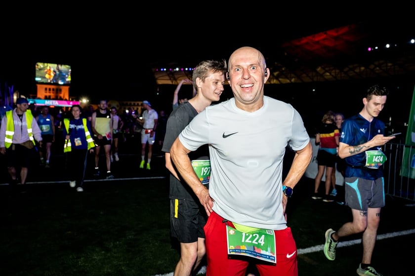 Uczestnicy 11. PKO Nocnego Wrocław Półmaratonu