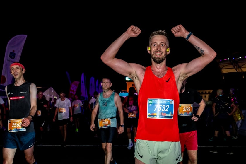 Uczestnicy 11. PKO Nocnego Wrocław Półmaratonu