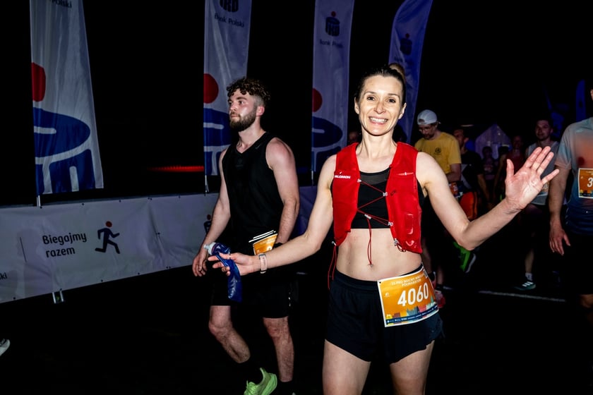 Uczestnicy 11. PKO Nocnego Wrocław Półmaratonu
