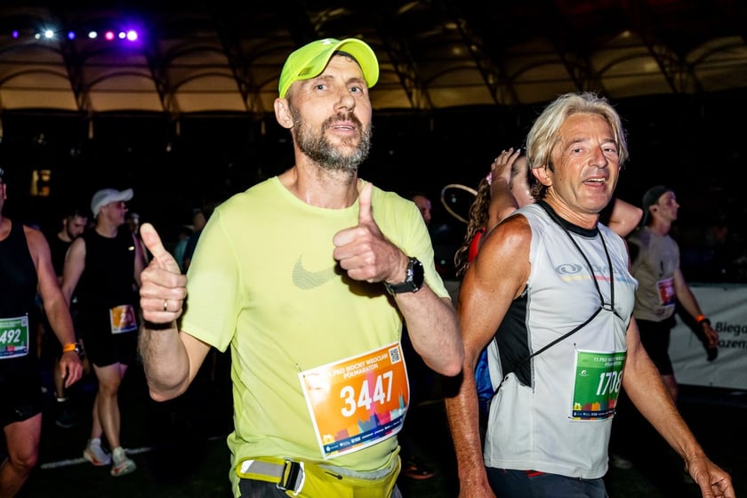 Uczestnicy 11. PKO Nocnego Wrocław Półmaratonu