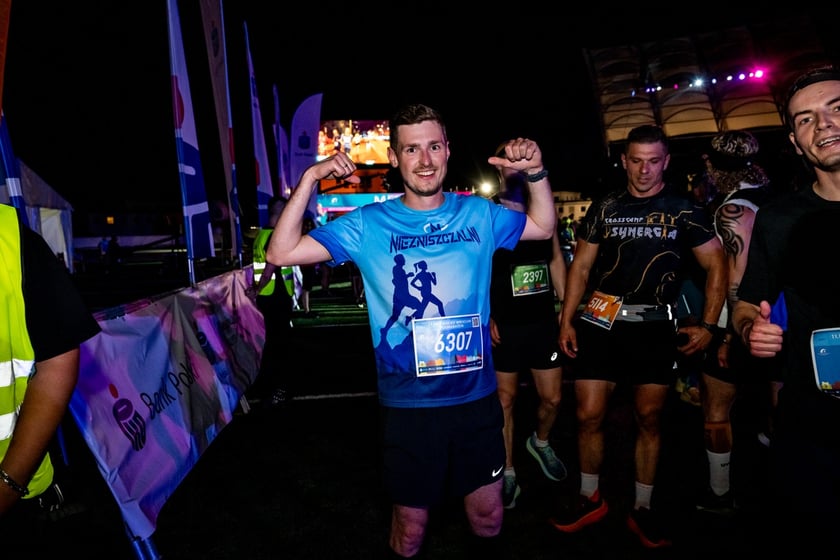 Uczestnicy 11. PKO Nocnego Wrocław Półmaratonu