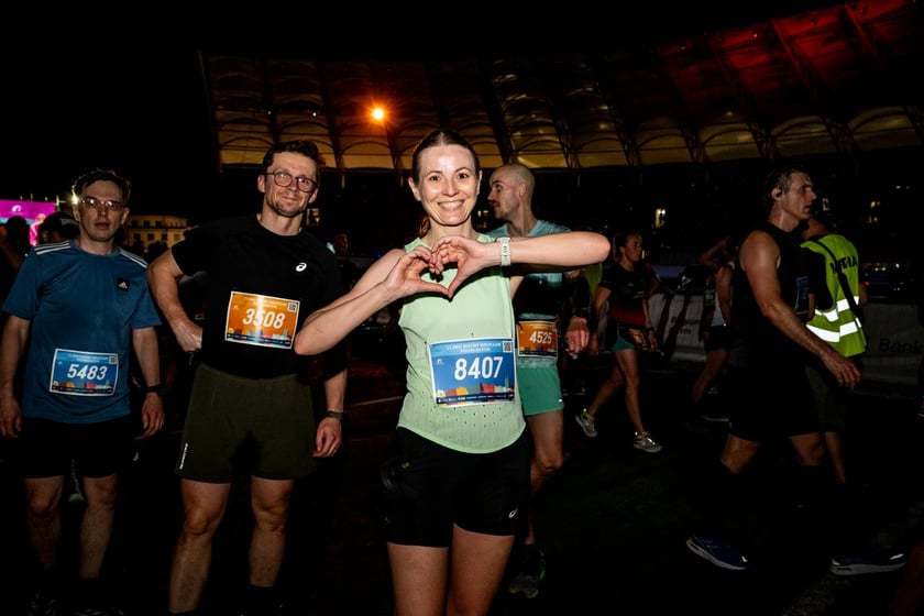 Uczestnicy 11. PKO Nocnego Wrocław Półmaratonu