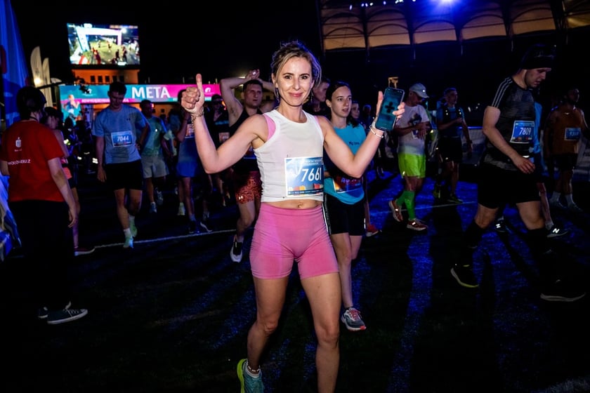 Uczestnicy 11. PKO Nocnego Wrocław Półmaratonu