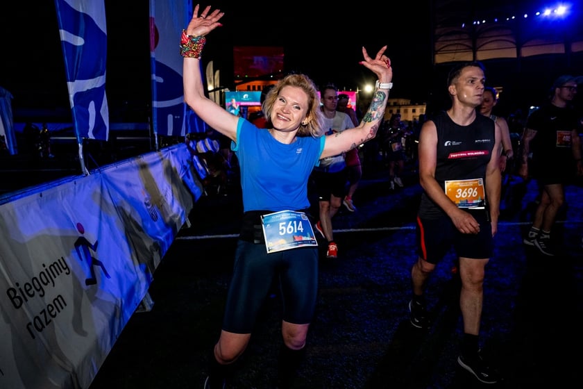 Uczestnicy 11. PKO Nocnego Wrocław Półmaratonu