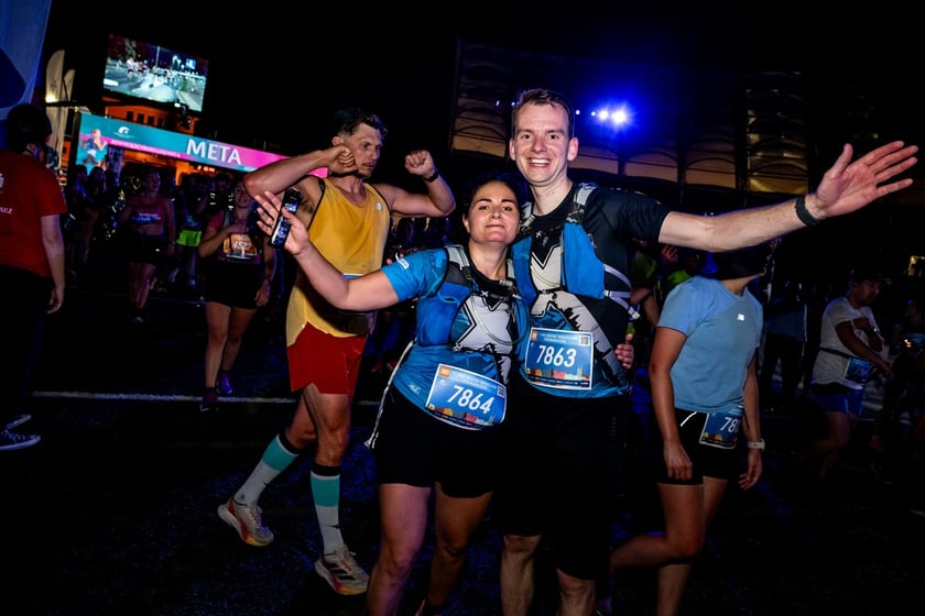 Uczestnicy 11. PKO Nocnego Wrocław Półmaratonu