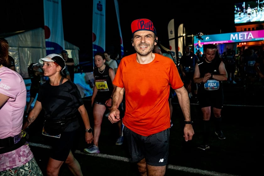 Uczestnicy 11. PKO Nocnego Wrocław Półmaratonu