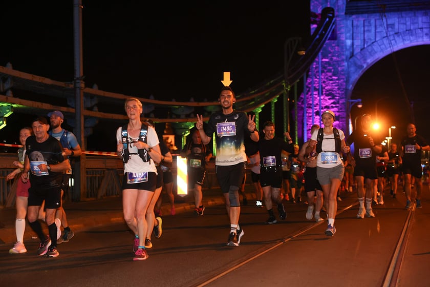 11. PKO Nocny Wrocław Półmaraton - zdjęcia biegaczy
