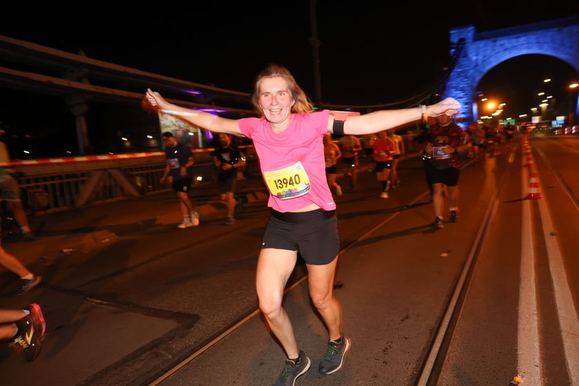 11. PKO Nocny Wrocław Półmaraton - zdjęcia biegaczy