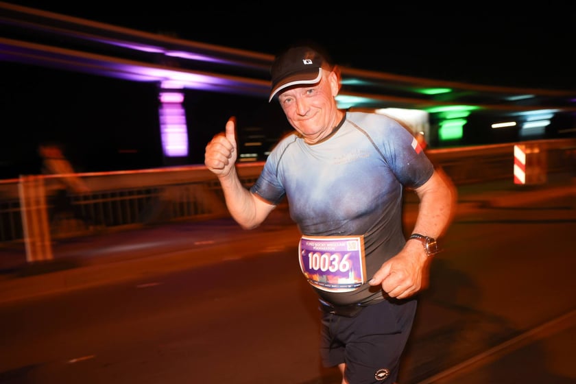 11. PKO Nocny Wrocław Półmaraton - zdjęcia biegaczy