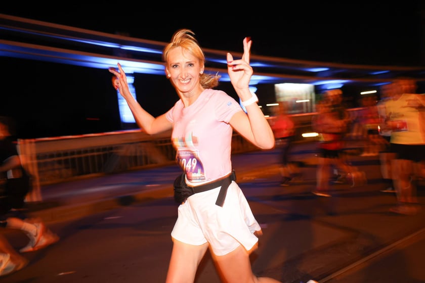 11. PKO Nocny Wrocław Półmaraton - zdjęcia biegaczy