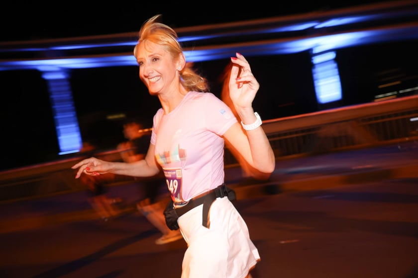 11. PKO Nocny Wrocław Półmaraton - zdjęcia biegaczy