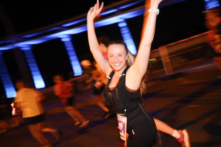 11. PKO Nocny Wrocław Półmaraton - zdjęcia biegaczy