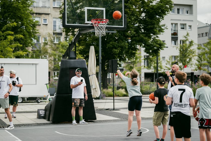 Wrocław Gra w Koszykówkę na placu Nowy Targ, 24 czerwca 2025