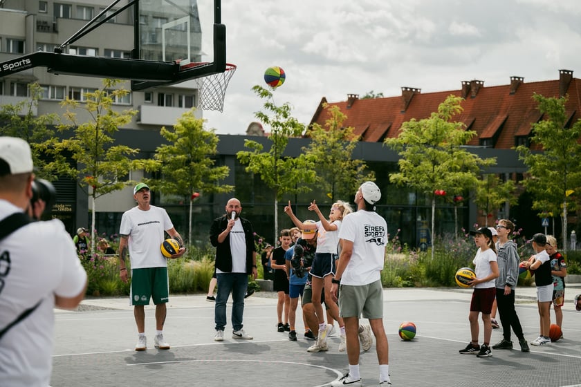 Wrocław Gra w Koszykówkę na placu Nowy Targ, 24 czerwca 2025