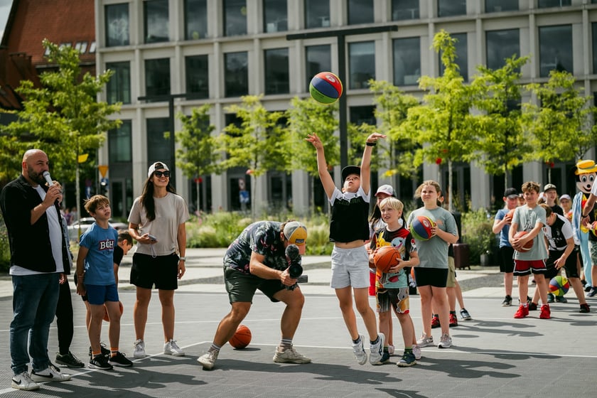 Wrocław Gra w Koszykówkę na placu Nowy Targ, 24 czerwca 2025