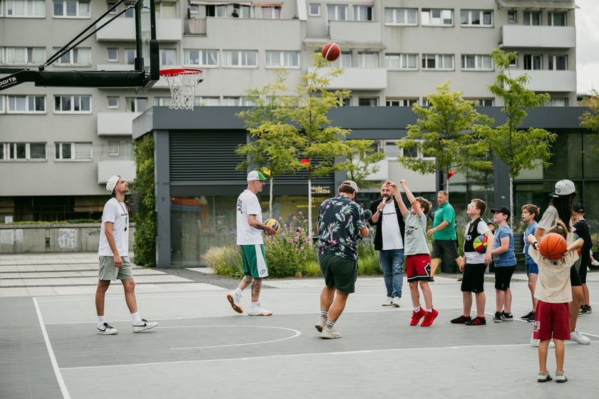 Wrocław Gra w Koszykówkę na placu Nowy Targ, 24 czerwca 2025