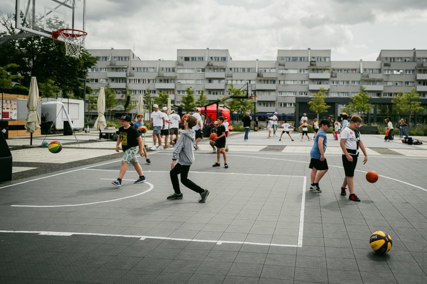 Wrocław Gra w Koszykówkę na placu Nowy Targ, 24 czerwca 2025